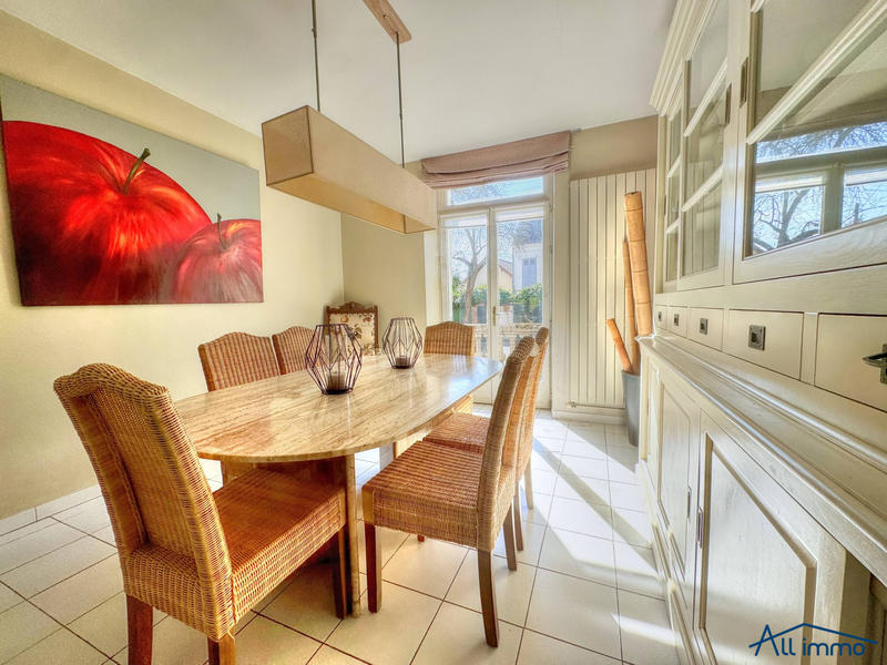 Maison ancienne - 180 m² - 6 pièces