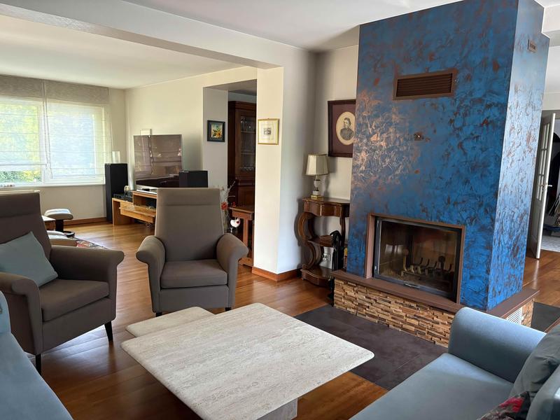 Villa - 320 m² - 12 pièces