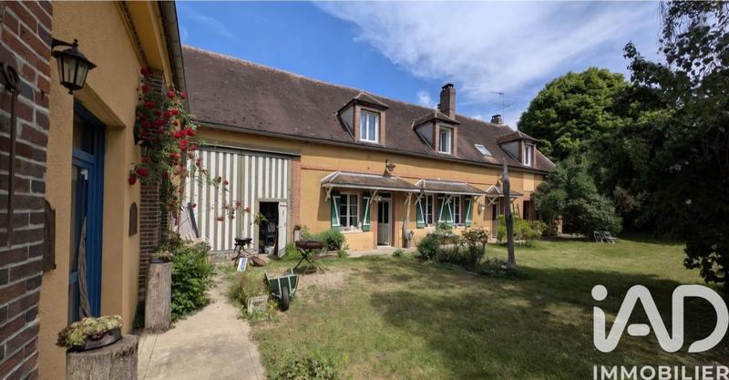 Maison - 336 m² - 12 pièces