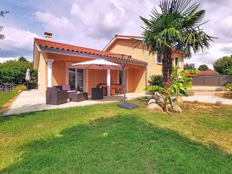 Maison - 110 m² - 5 pièces