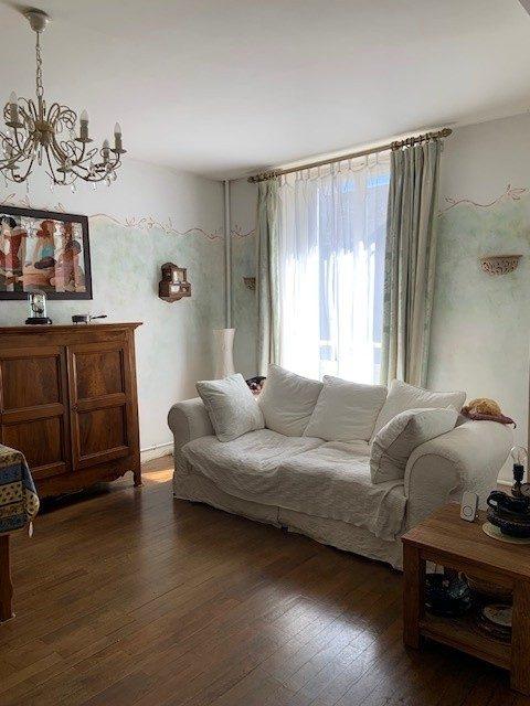 Maison - 165 m² - 7 pièces