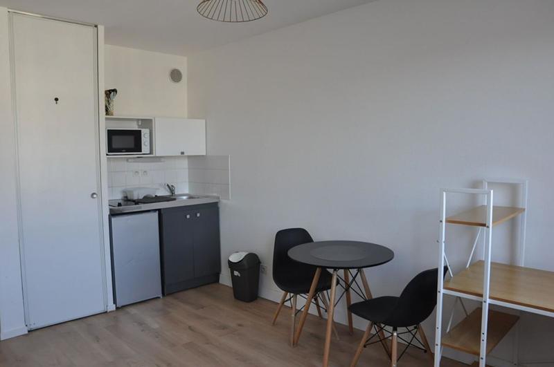 Studio - 17 m² - 1 pièce