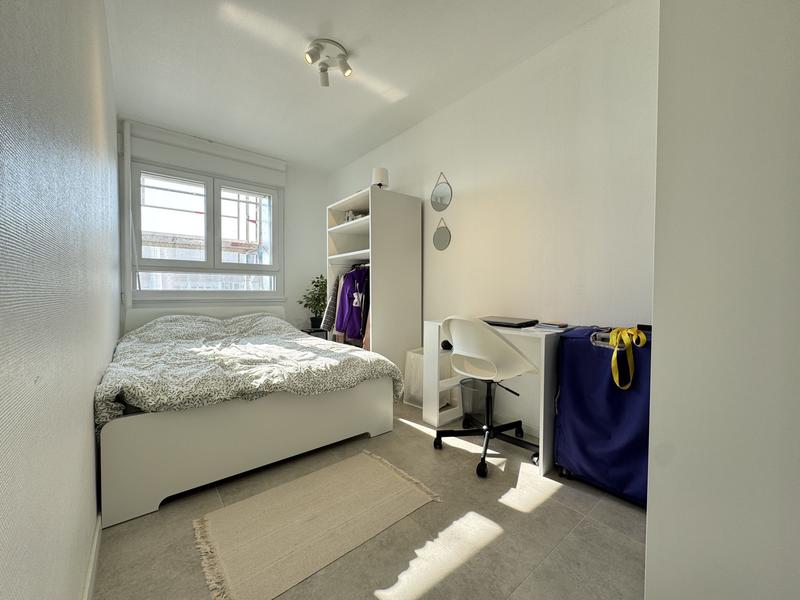 Appartement - 85 m² - 4 pièces