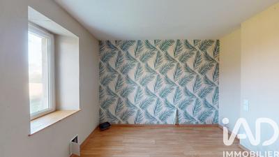 Maison - 185 m² - 8 pièces