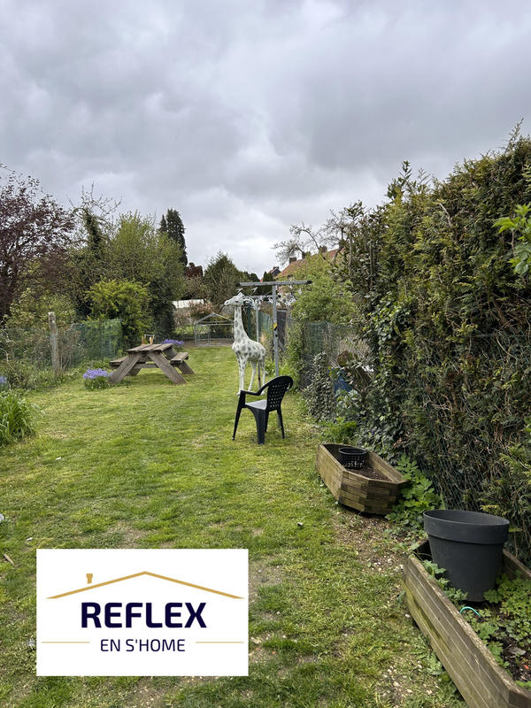 Maison - 270 m² - 8 pièces