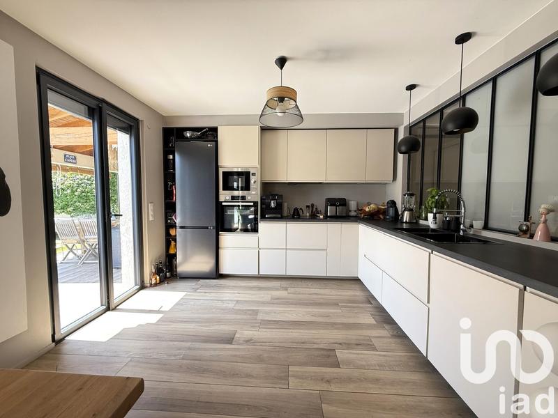 Maison - 119 m² - 5 pièces
