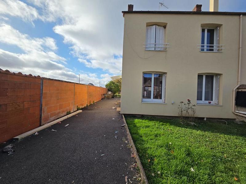 Maison - 107 m² - 4 pièces