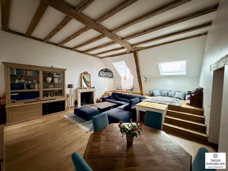 Duplex - 200 m² - 8 pièces