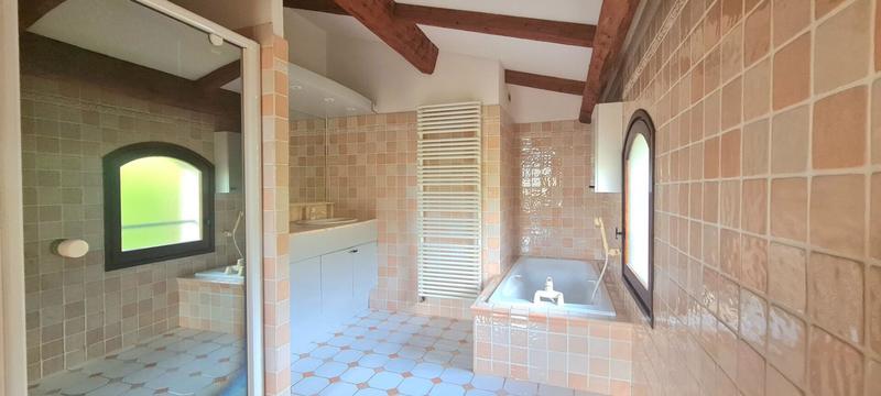 Maison - 193 m² - 7 pièces