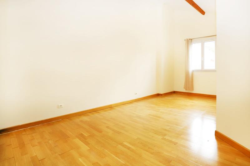 Maison - 178 m² - 6 pièces