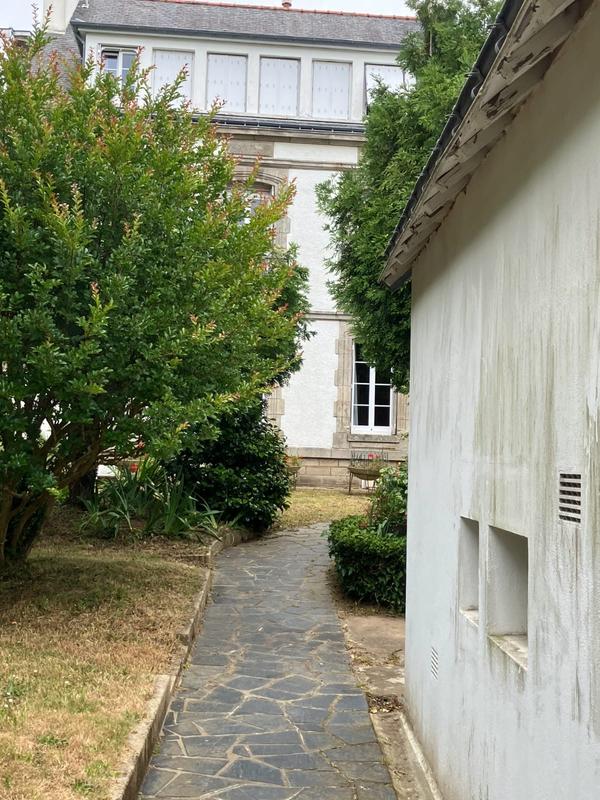 Maison - 172 m² - 9 pièces