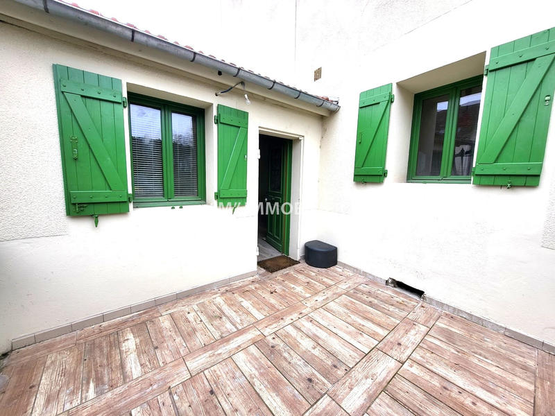 Immeuble - 200 m² - 4 pièces