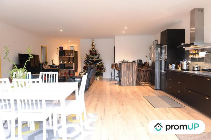 Maison - 145 m² - 5 pièces