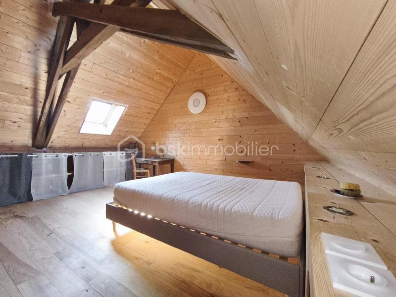 Propriété - 112 m² - 6 pièces