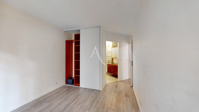 Appartement - 107 m² - 5 pièces