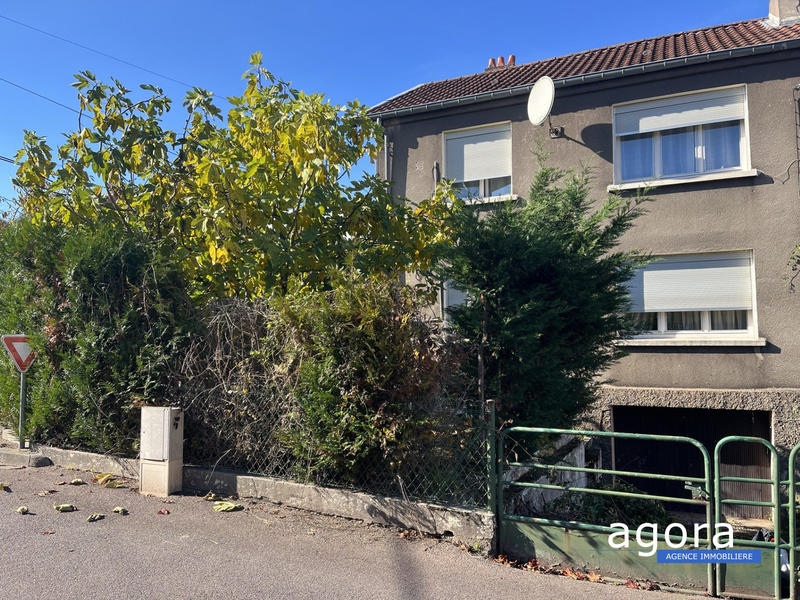 Maison - 100 m² - 5 pièces