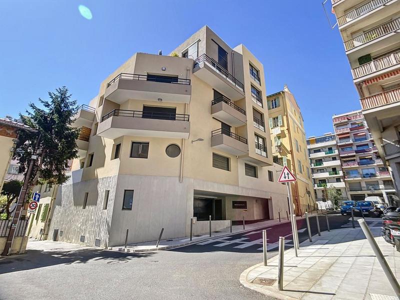 Studio - 21 m² - 1 pièce