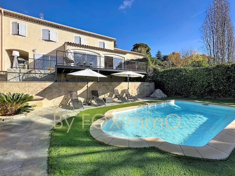 Villa - 120 m² - 5 pièces