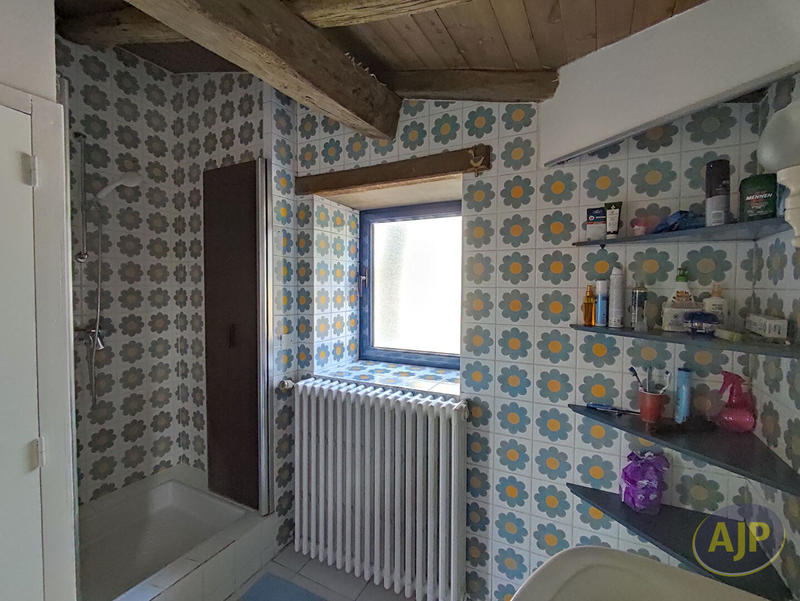 Maison - 168 m² - 6 pièces