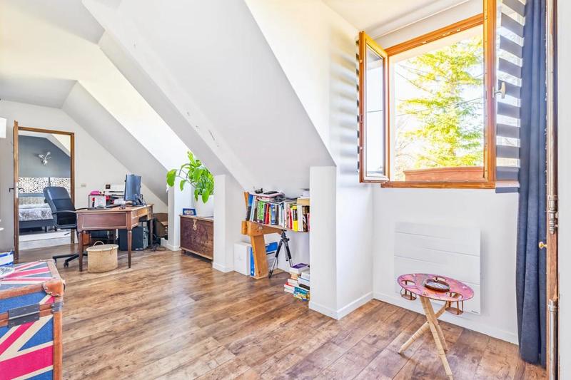 Maison - 176 m² - 6 pièces