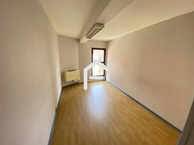 Local commercial - 149 m²