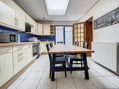 Maison - 111 m² - 6 pièces