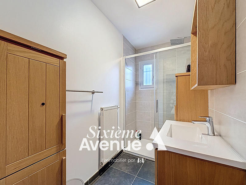 Maison - 101 m² - 5 pièces