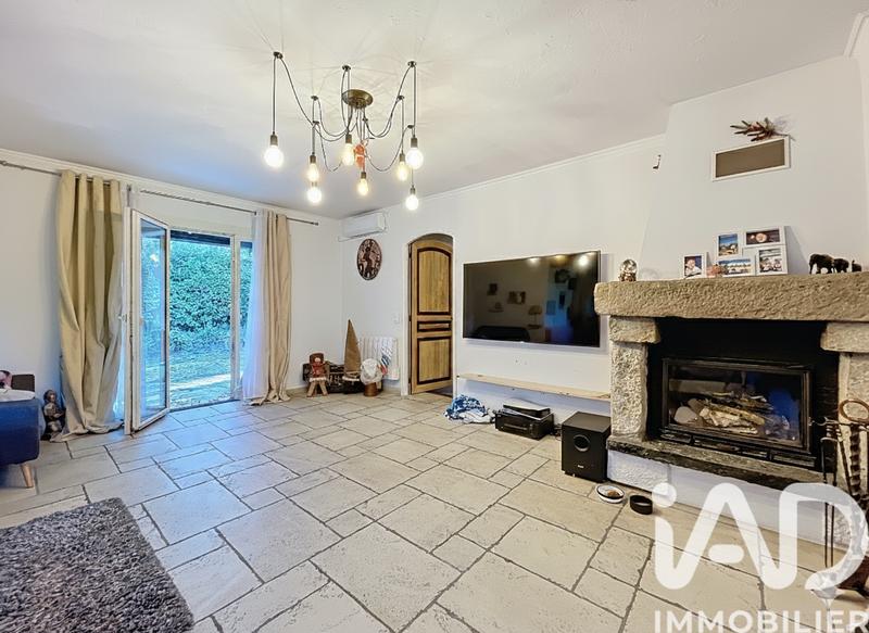 Maison - 185 m² - 7 pièces
