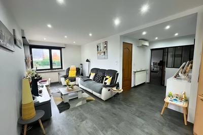 Maison - 97 m² - 4 pièces