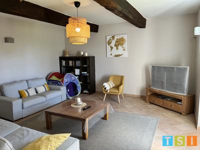 Maison - 200 m² - 6 pièces