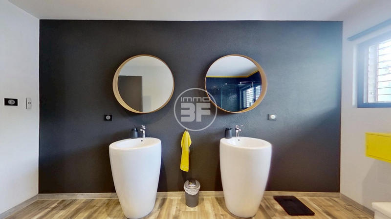 Maison - 149 m² - 4 pièces