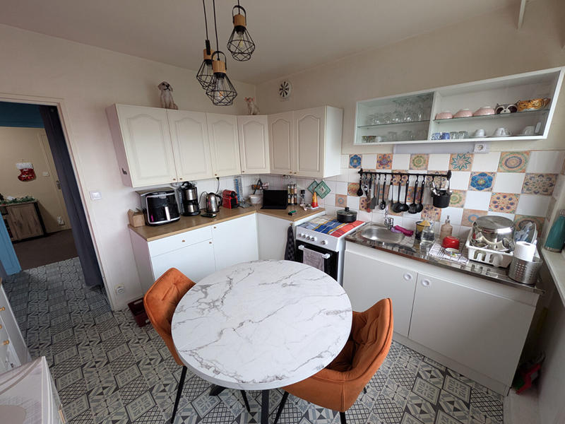 Appartement - 77 m² - 4 pièces