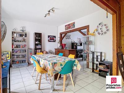 Maison - 110 m² - 4 pièces