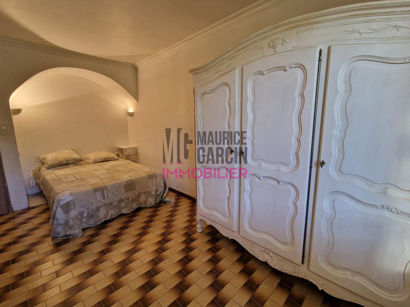 Maison - 197 m² - 5 pièces