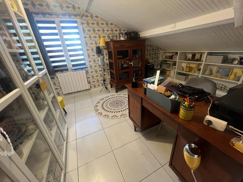 Maison - 167 m² - 7 pièces