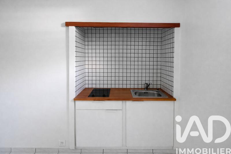 Studio - 24 m² - 1 pièce