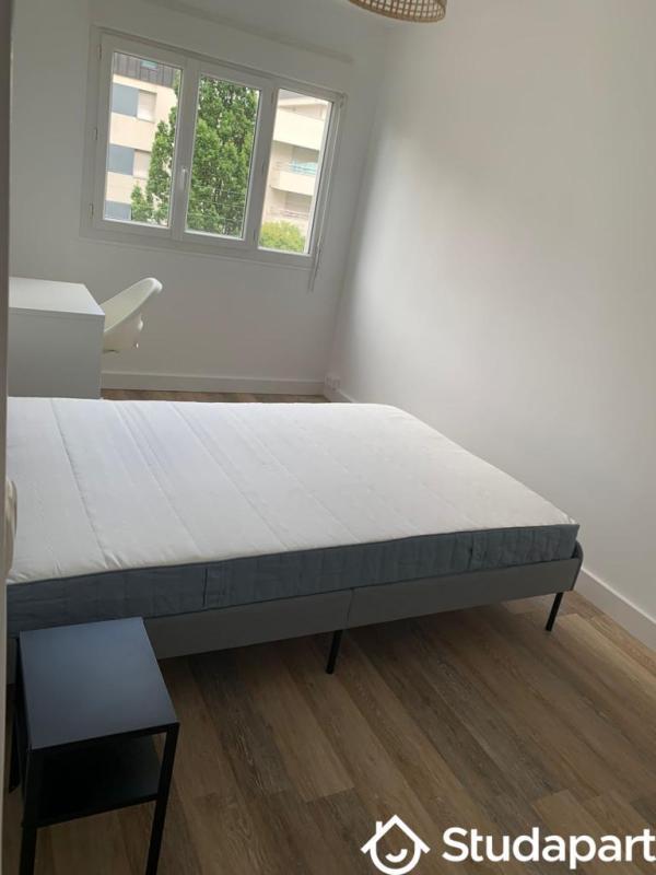 Chambre - 10 m² - 1 pièce