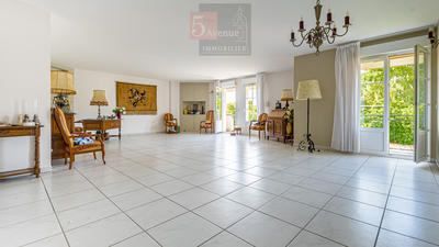 Appartement - 148 m² - 4 pièces