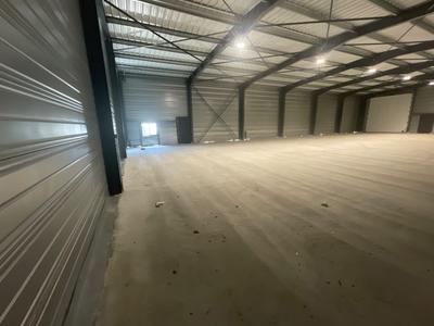 Local d'activités - 456 m² - 1 pièce