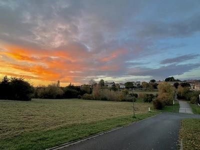 Terrain constructible - 928 m²