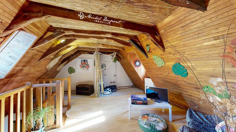 Maison - 169 m² - 6 pièces