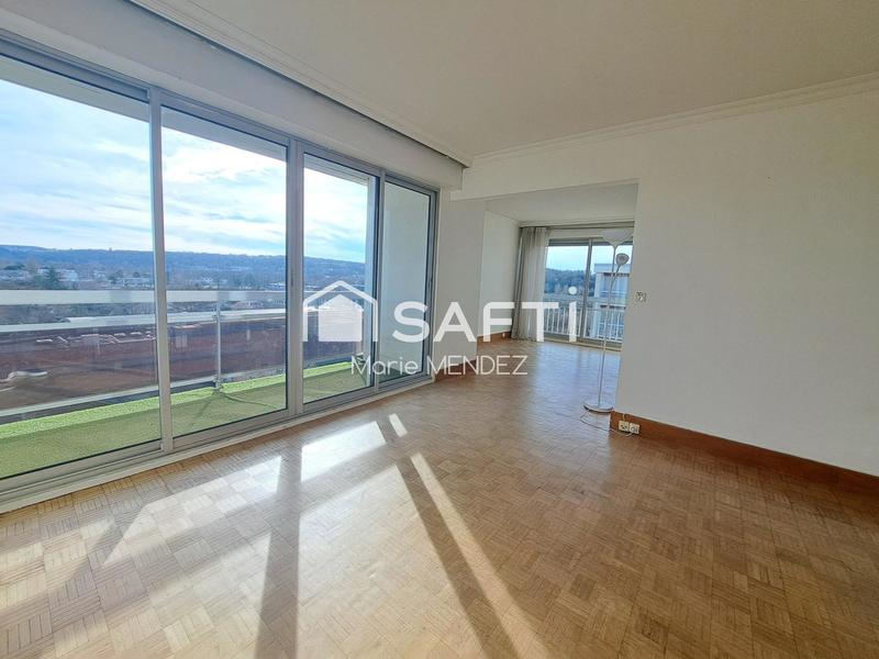 Appartement - 111 m² - 5 pièces