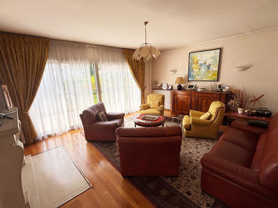 Maison - 158 m² - 7 pièces