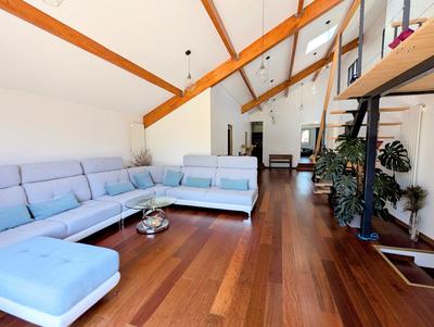 Maison - 173 m² - 7 pièces