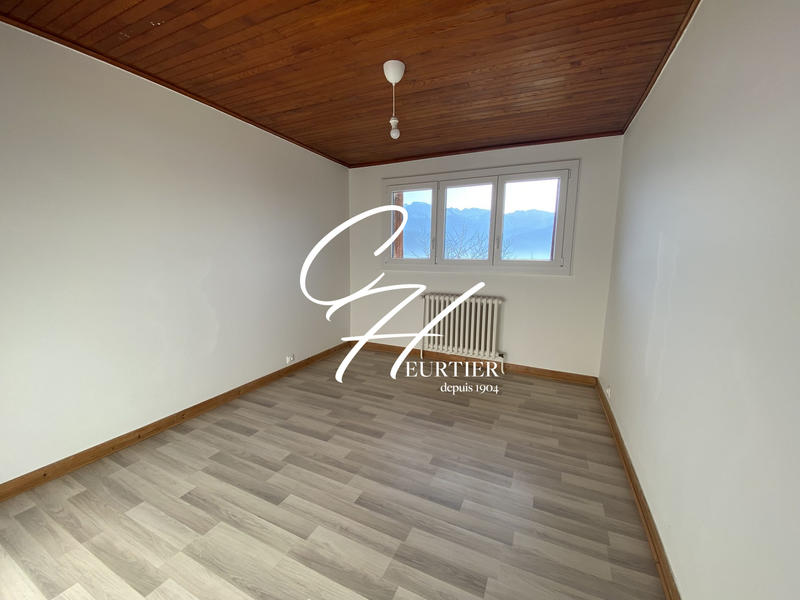 Maison - 151 m² - 6 pièces