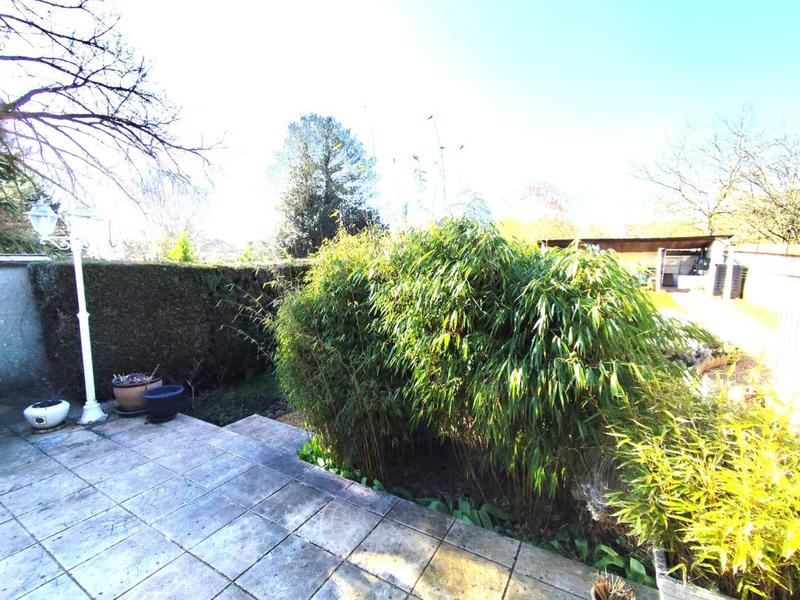 Pavillon - 150 m² - 5 pièces