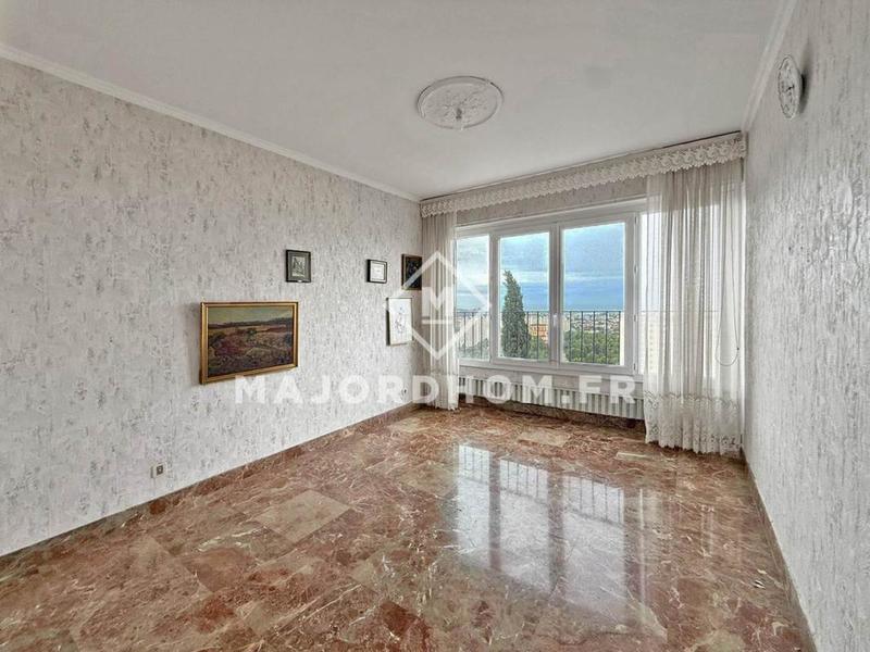 Appartement - 119 m² - 5 pièces