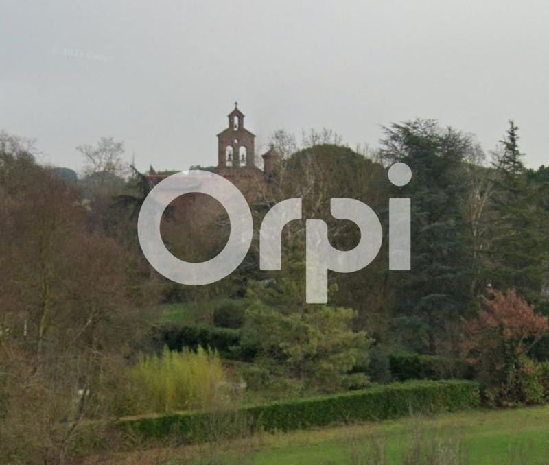 Terrain constructible - 1 270 m²