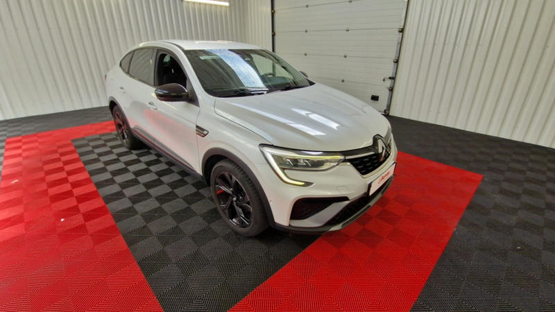 Renault Arkana R.S. Line E-Tech 145 -21b