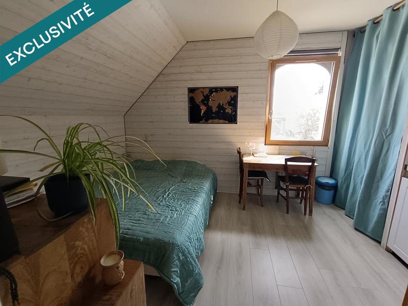 Maison - 278 m² - 10 pièces